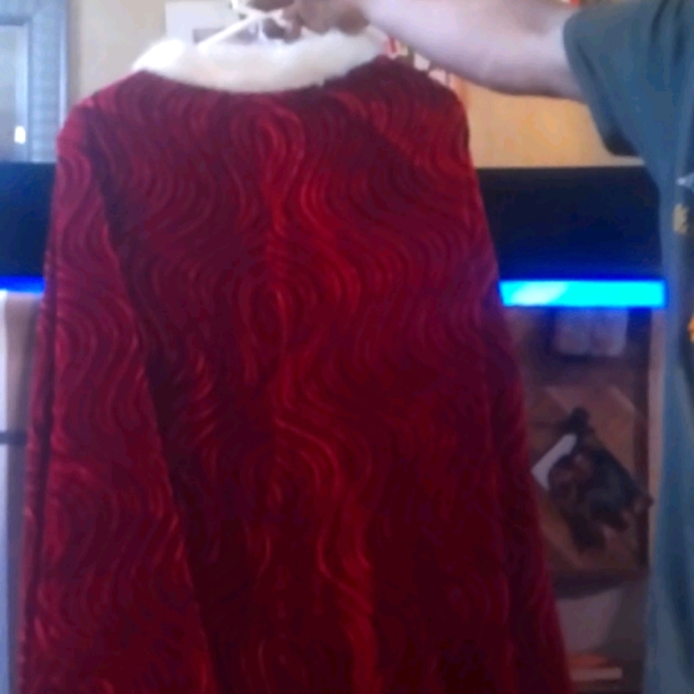 Mrs. Claus cape